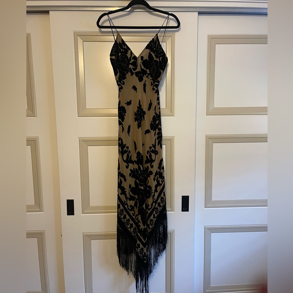 ⭐️Gorgeous Fringe Bottom Gown